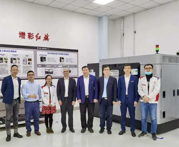 红旗汽车：用 F900 将 3D 打印带入汽车内饰件生产